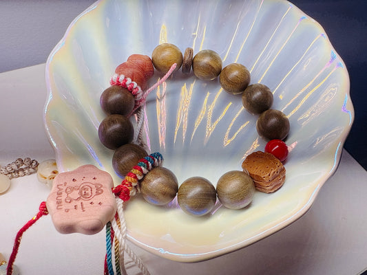 Sandalwood bead bracelet