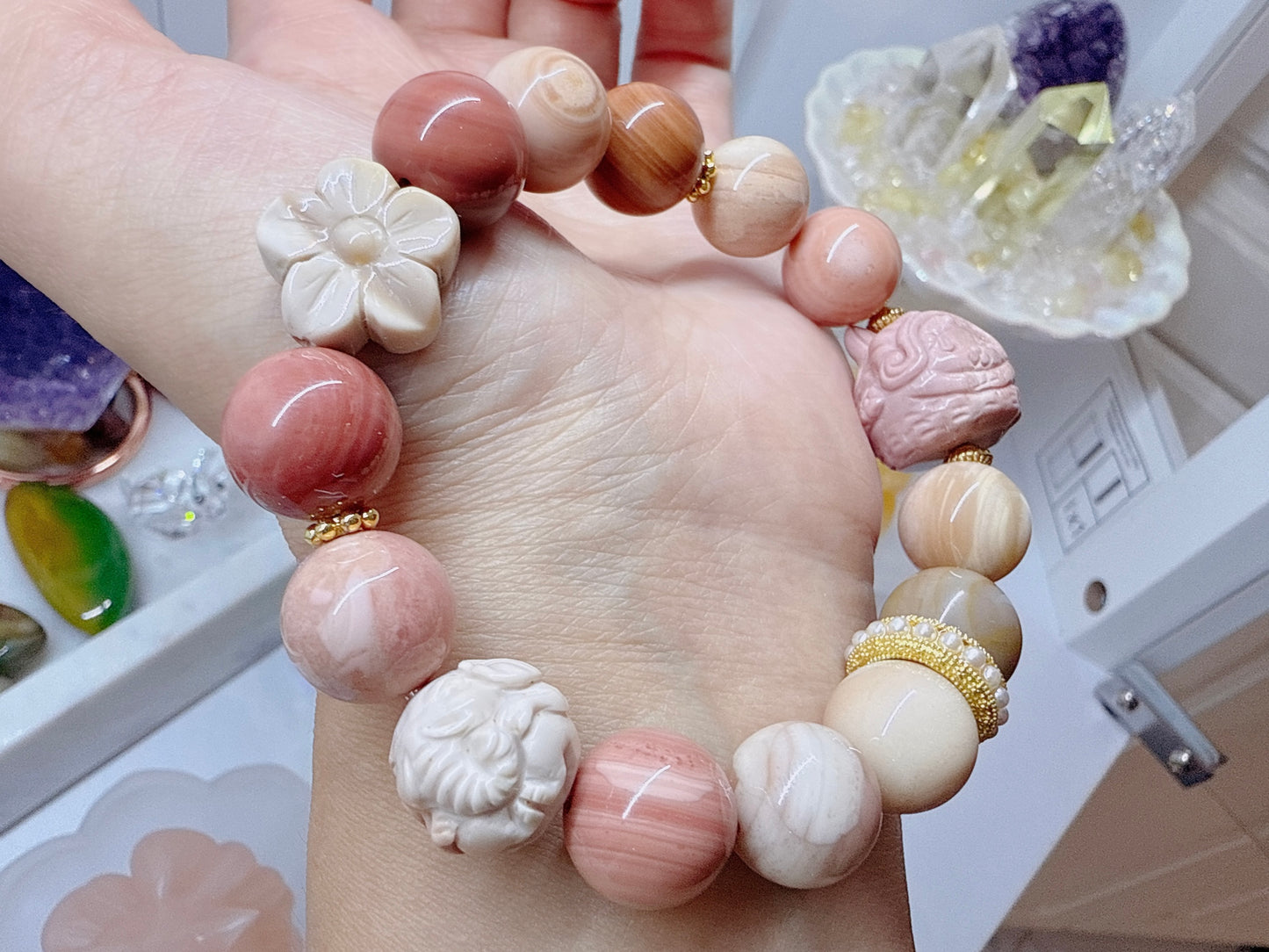 Alxa Agate Meditation Bracelet