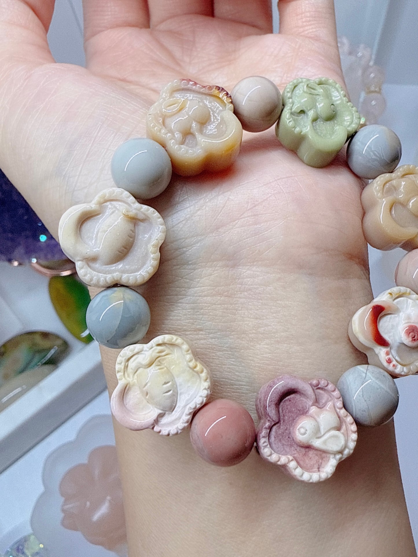 Alxa Agate Meditation Bracelet