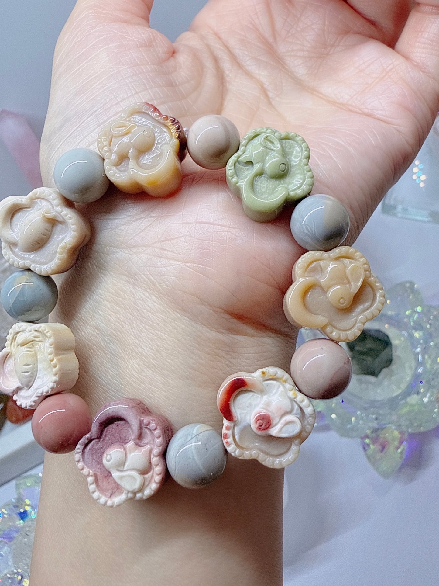 Alxa Agate Meditation Bracelet