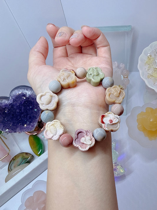 Alxa Agate Meditation Bracelet